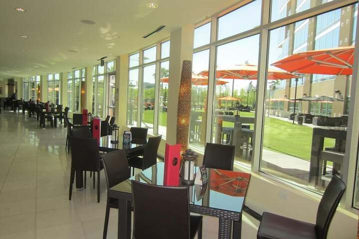 University Plaza Waterfront Hotel