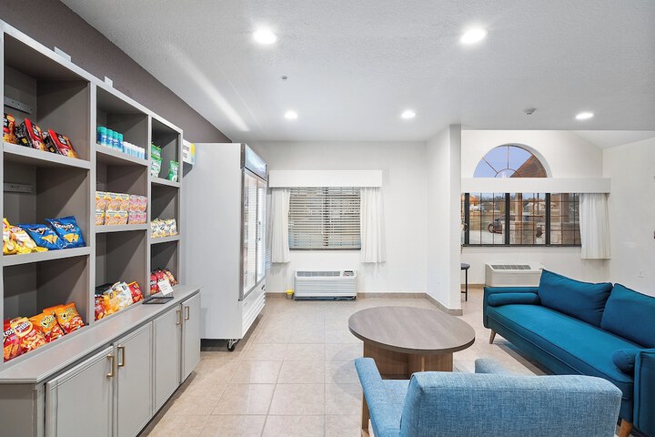Garner Hotel Gonzales by IHG