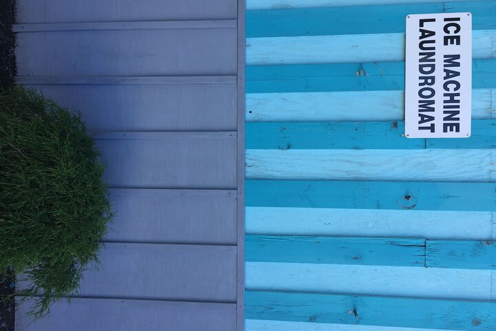 Tyee Village Motel