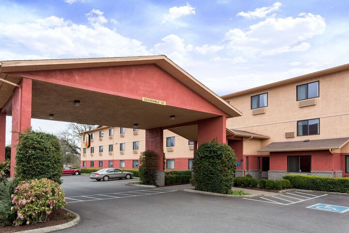 Hotel 2 of 17