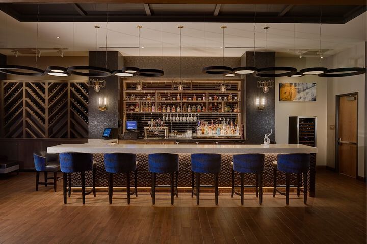 Angel of The Winds Casino Resort