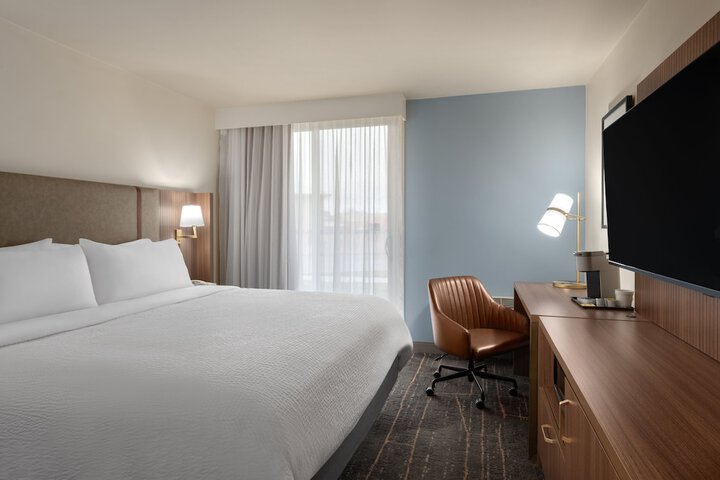 Room 21 of 51