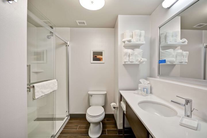 Hampton Inn Livonia Detroit