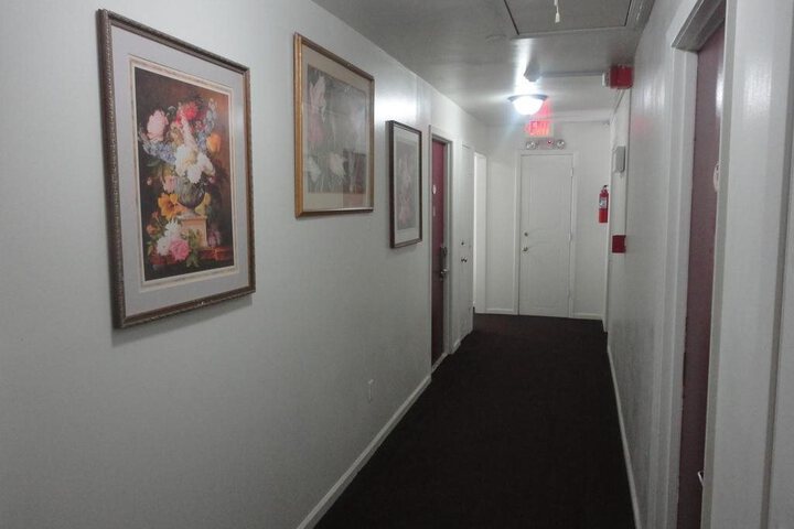 FAIRWAY INN