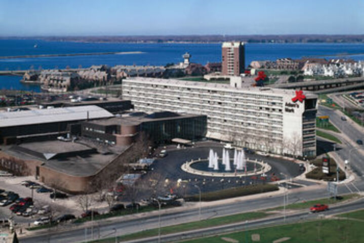 Ramada by Wyndham Buffalo Downtown