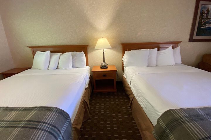 Cousins Country Inn