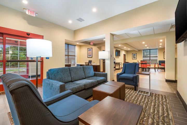 Hotel Interior 11 of 42