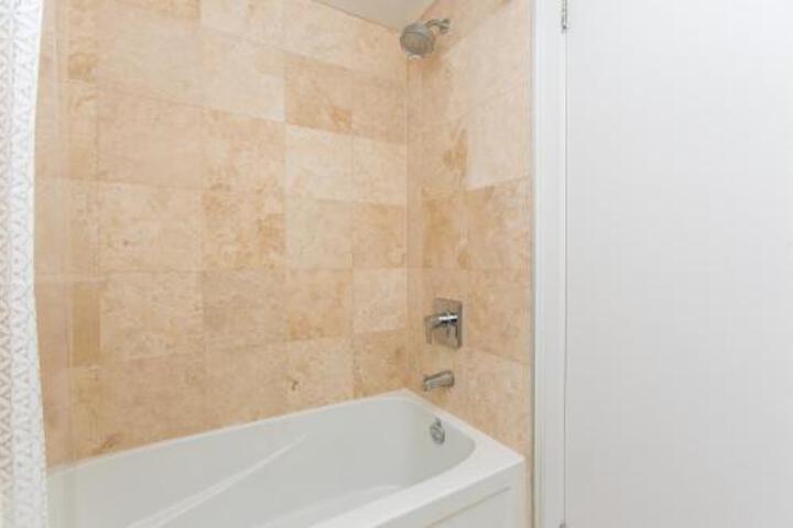 Royal Stays Furnished Apartments Entertainement District