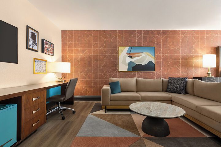 The American Hotel Atlanta Downtown Tapestry Collection by Hilton