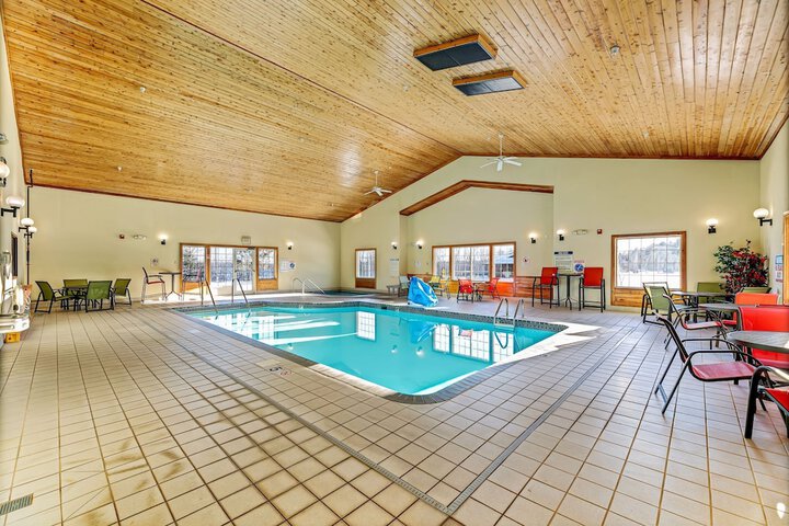 Country Inn Walker