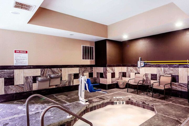 Pool 5 of 36