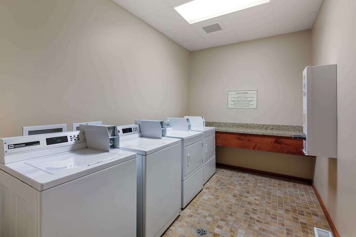 Room 14 of 39