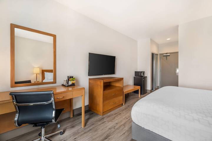 The Hanford Hotel an Ascend Collection Hotel