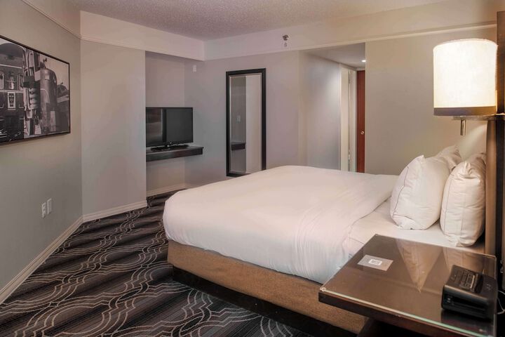 Room 89 of 160