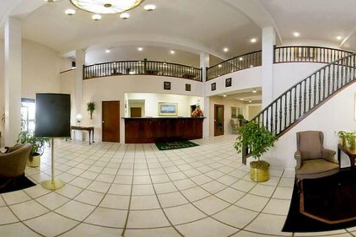 Hotel Interior 4 of 19