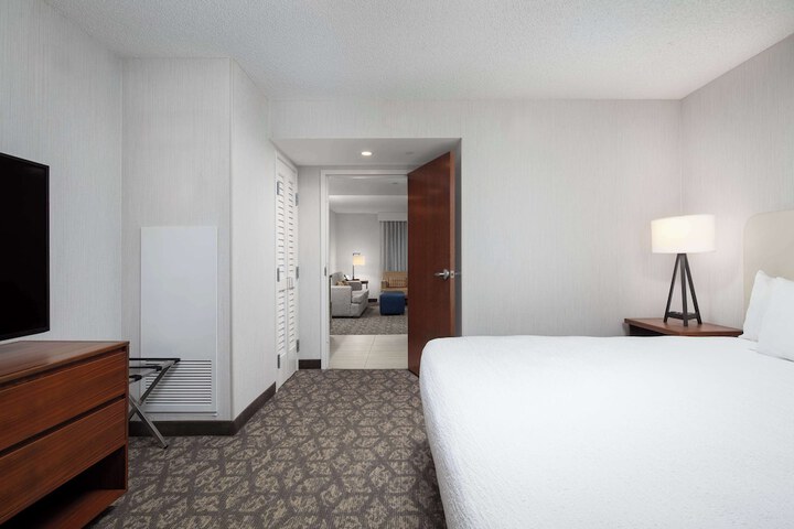 Room 18 of 51