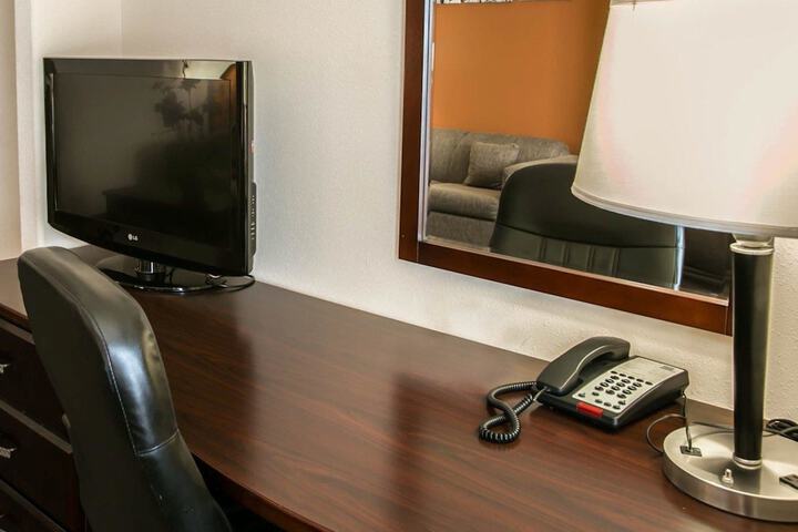 Room 22 of 43