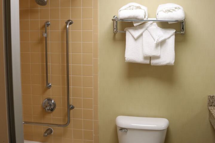 Room 14 of 24