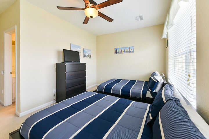 Room 96 of 120