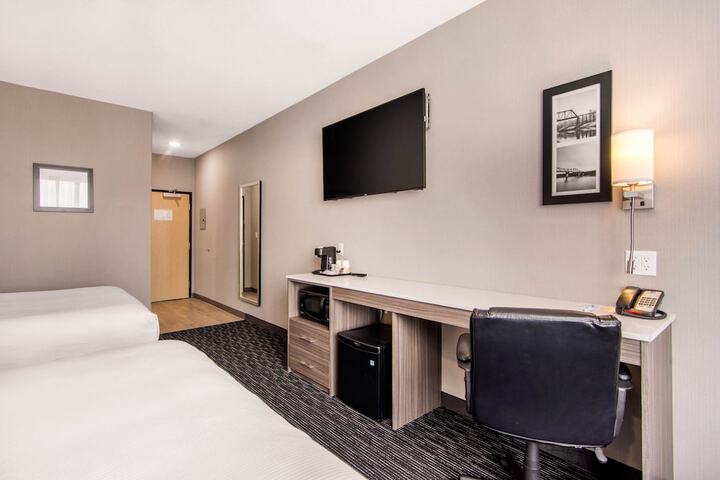 Room 29 of 53