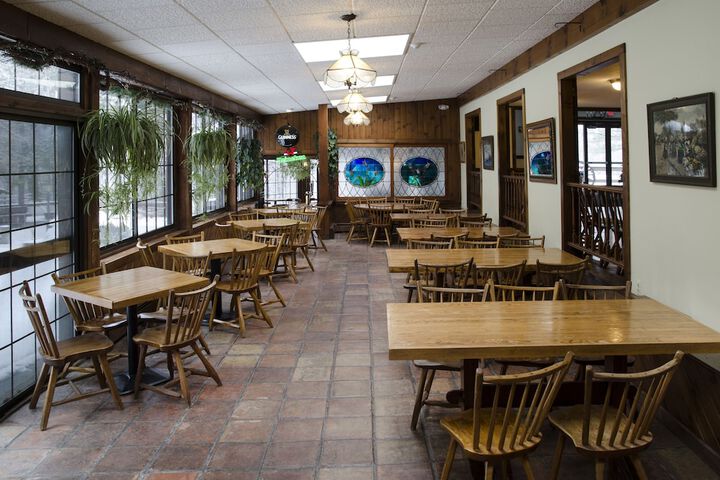 Summit Lodge