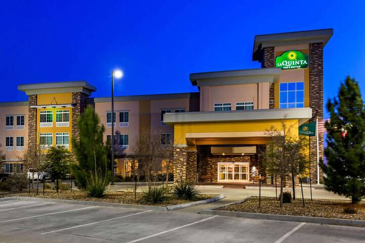 Hotel 2 of 28