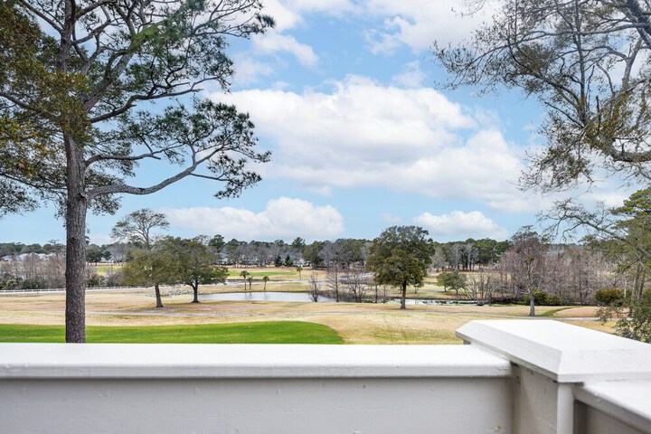 Golfers Oasis 1 Mi to Ocean: River Creek II Condo