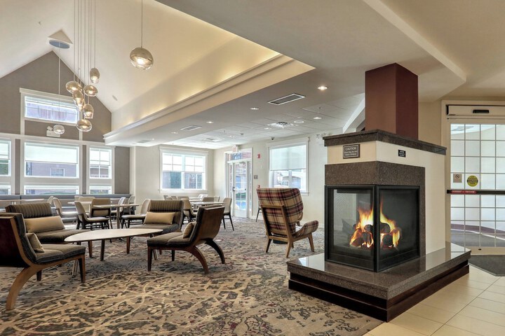 Residence Inn Woodbridge Edison / Raritan Center