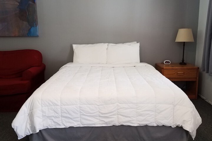 Room 75 of 86