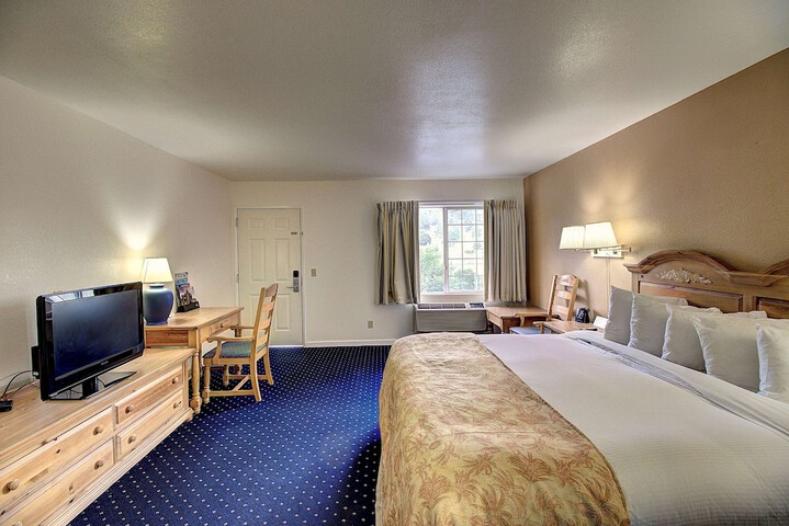 Room 21 of 29