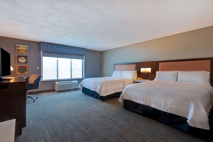 Room 14 of 33