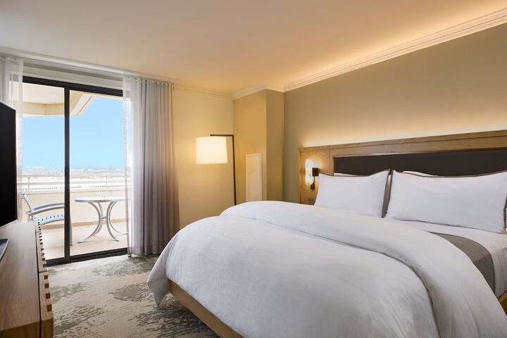 Room 32 of 130