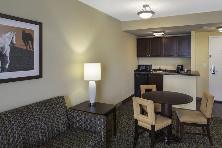 Holiday Inn Ardmore I-35 by IHG