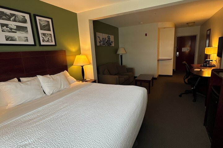 Sleep Inn & Suites Manchester near Arnold AFB