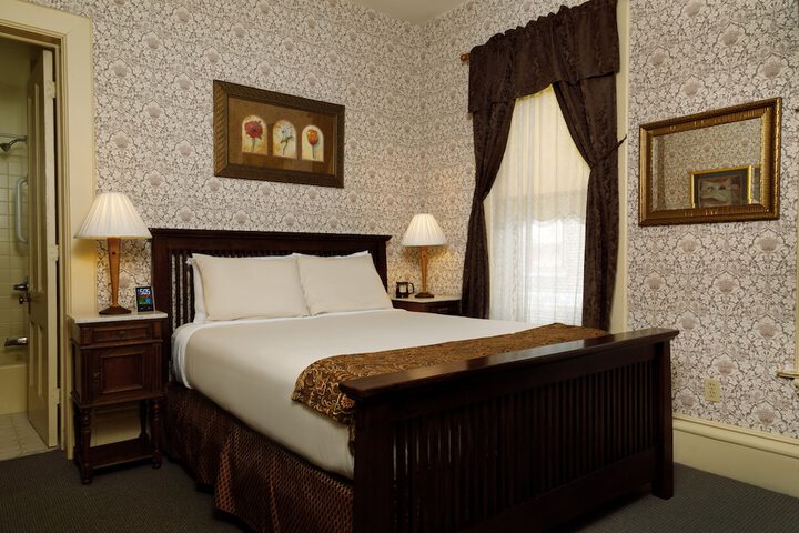 Room 46 of 59