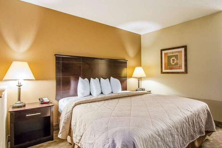 QUALITY INN AND SUITES