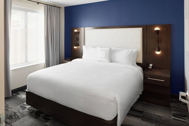 Room 15 of 23