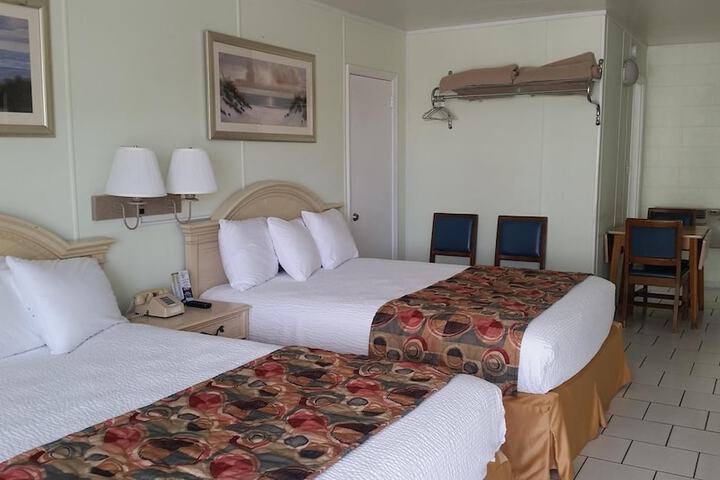 Room 41 of 62