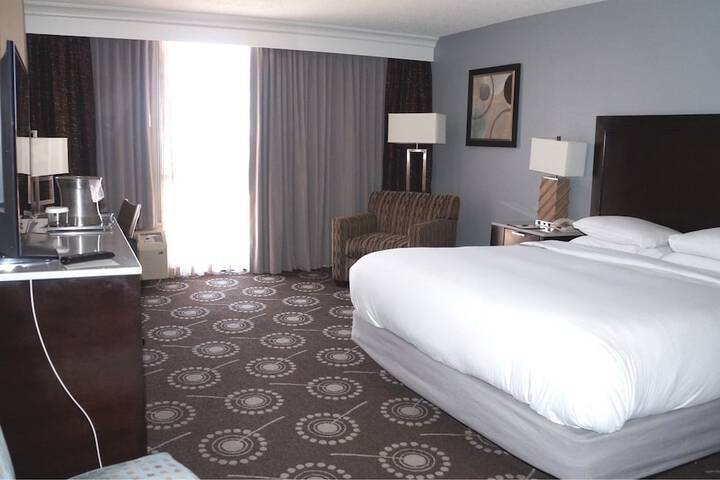 Room 8 of 36