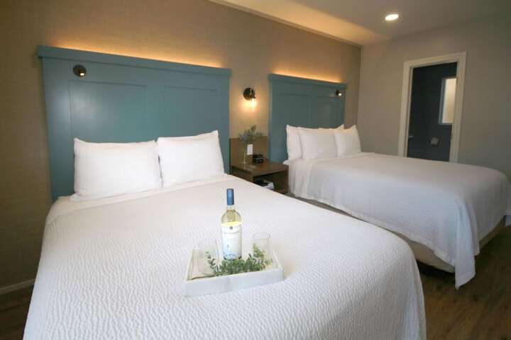Room 21 of 47