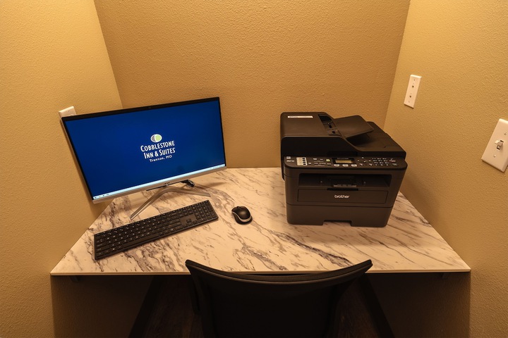 Business Center 31 of 31