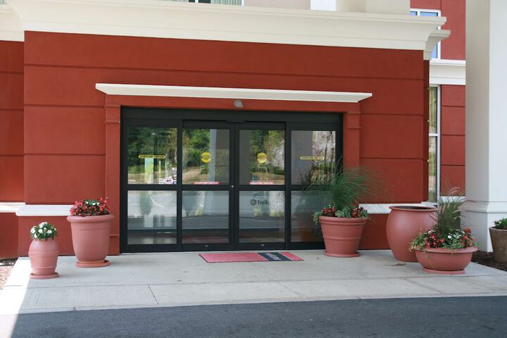 Hampton Inn & Suites Poughkeepsie
