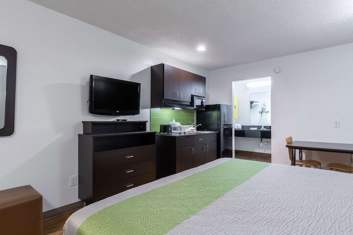 Room 21 of 48