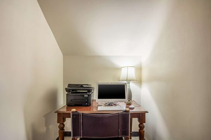 Econo Lodge Waupaca