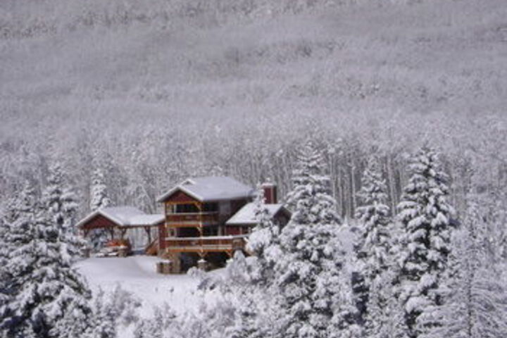 Wild Skies Cabin Rental at Flat Tops
