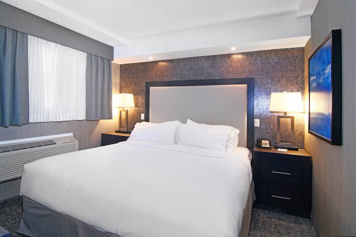 Room 31 of 48