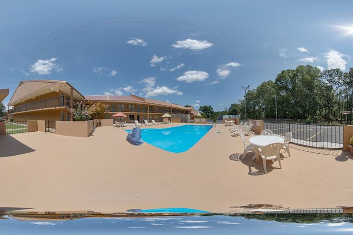 Pool 6 of 60