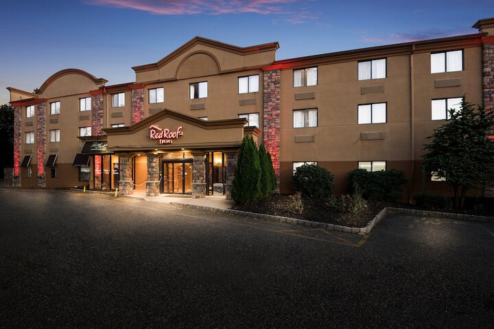 Hotel 5 of 34
