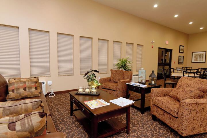 Cobblestone Inn & Suites - Fort Madison