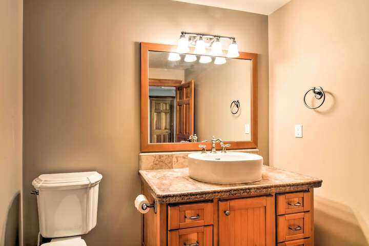 Custom Home w / Decks in Boulder! Gateway to Parks!